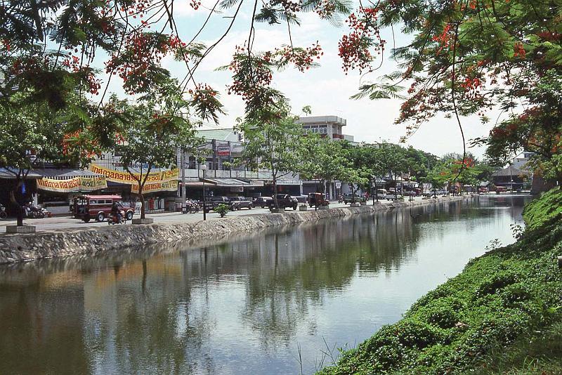 WT 0800 126-17 Thailand.jpg